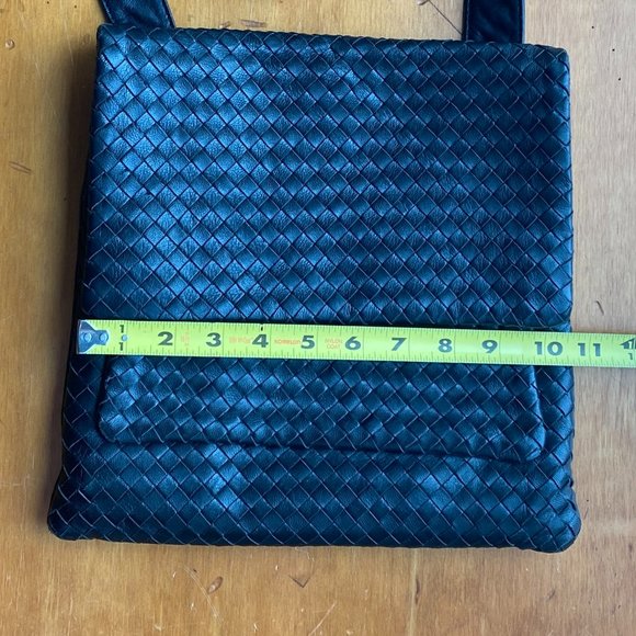 Timmy Woods Beverly Hills Woven Buttery Soft Leather Messenger Crossbody Handbag - Picture 13 of 16